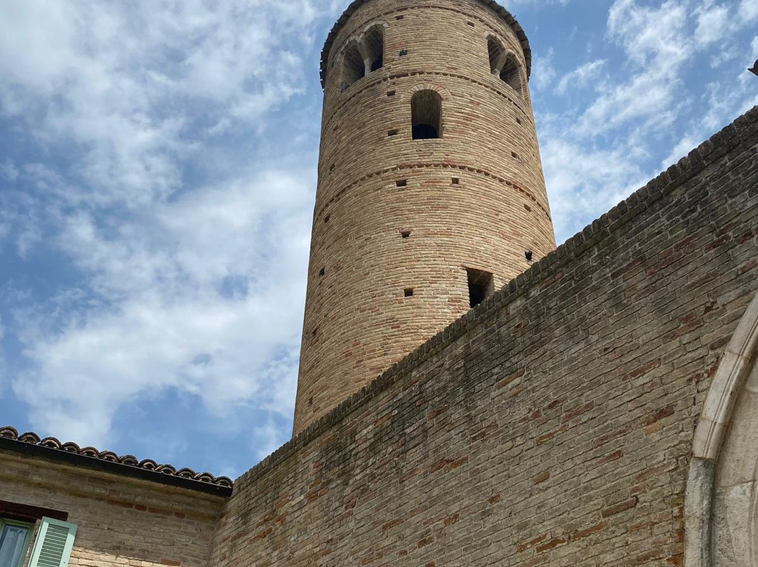 Chiesa di San Claudio al Chienti景点图片