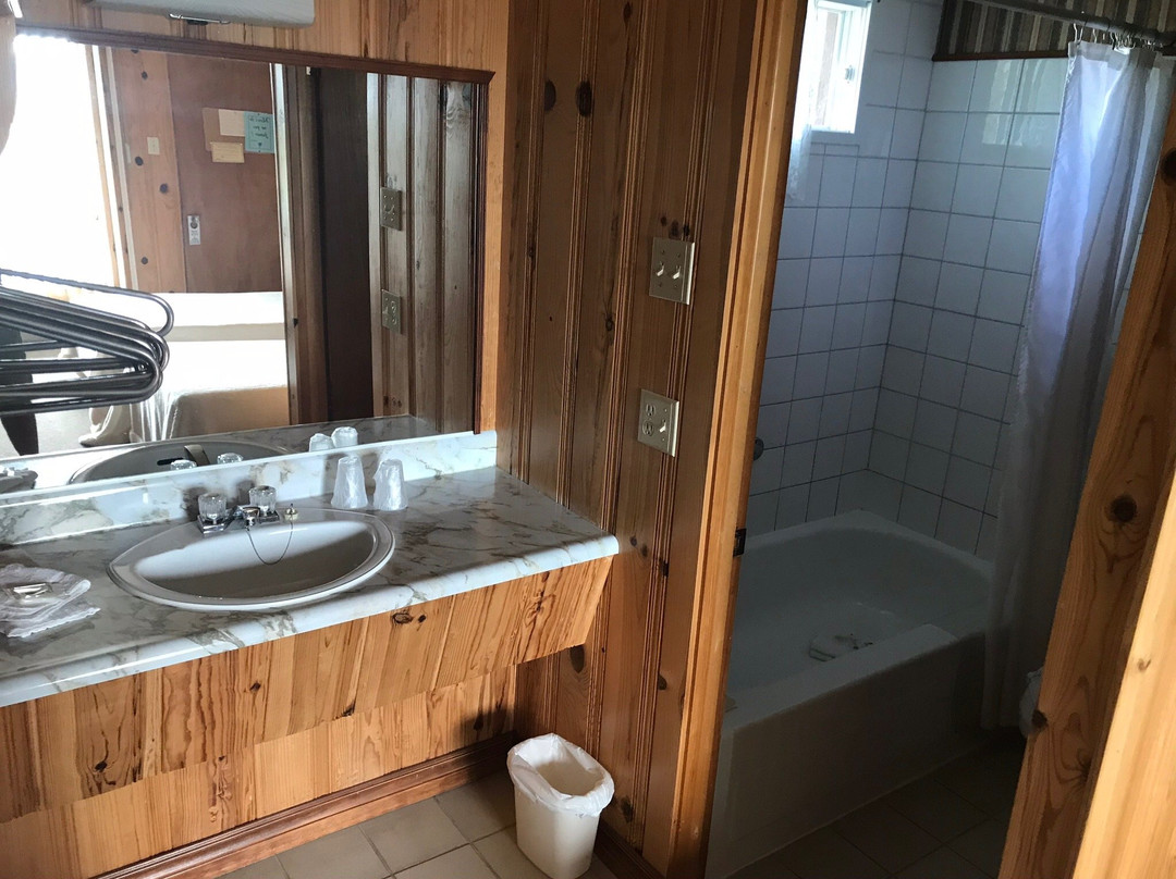 Hotel-Motel Les Voitures d'Eau主图