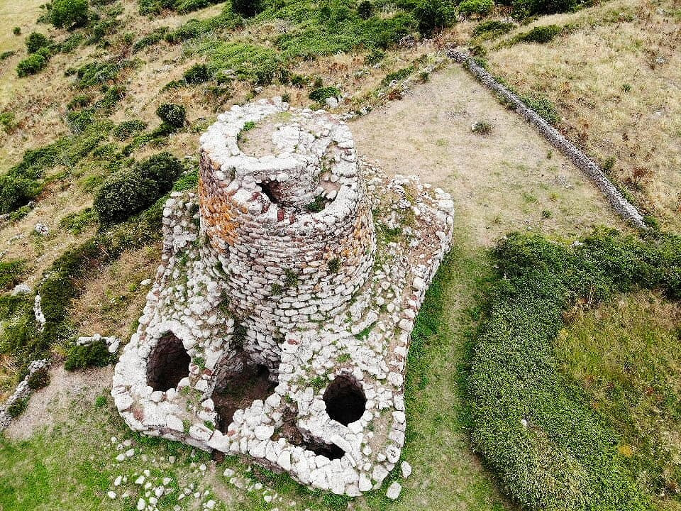 Nuraghe Santa Barbara-Macomer必去景点