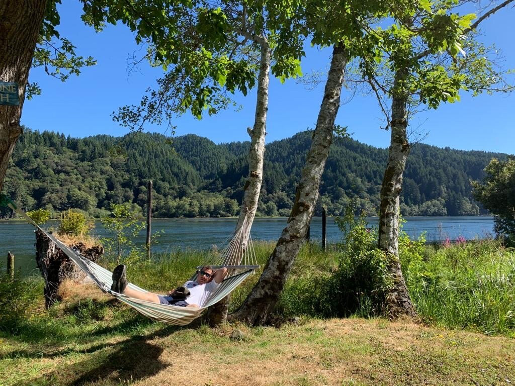 Umpqua River Inn & Suites主图