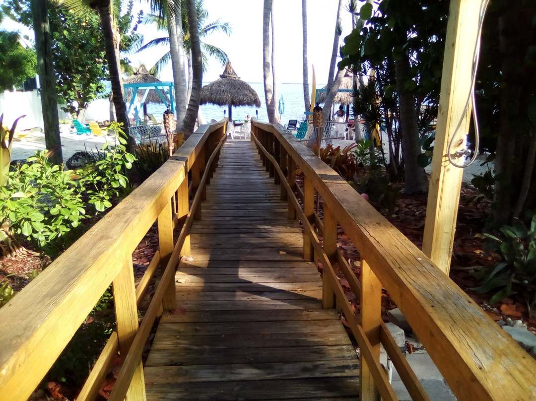 Seafarer Resort and Beach主图