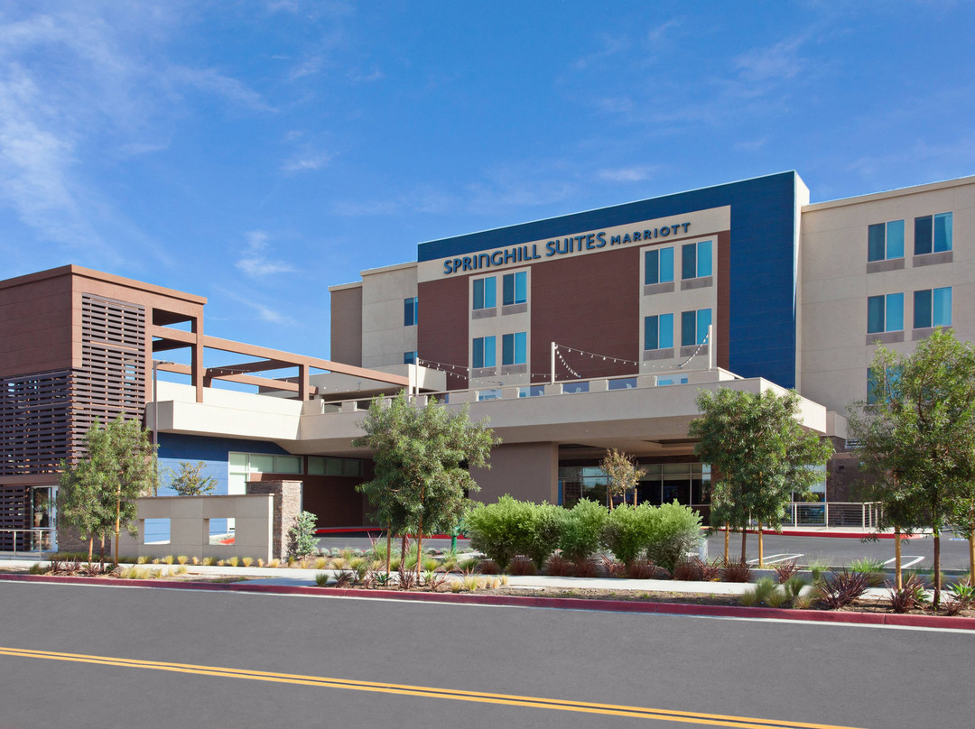 SpringHill Suites Huntington Beach Orange County主图