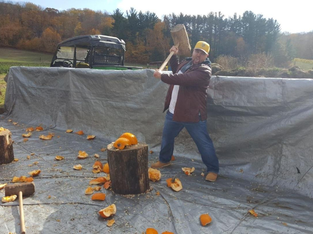 Pond Hill Farm Winery-Harbor Springs必去景点