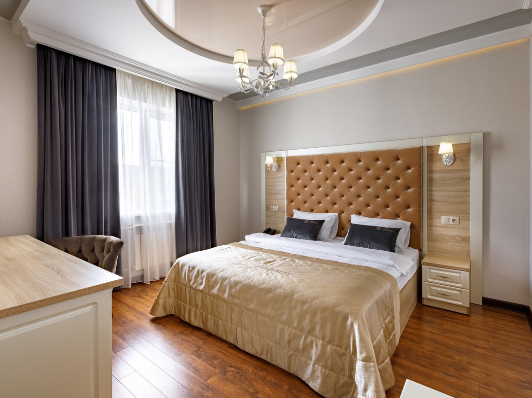 Villa Maralis Hotel主图