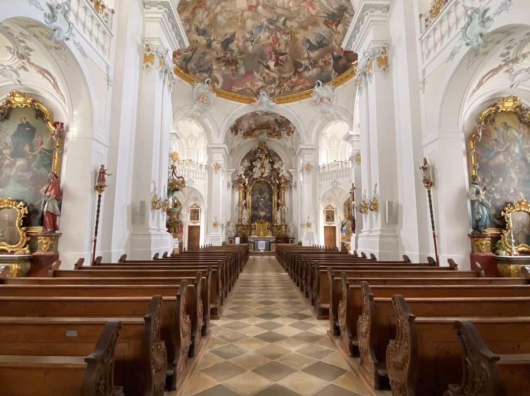 St. Marinus und Anianus景点图片