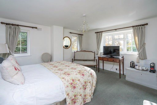 Chequers Hotel主图