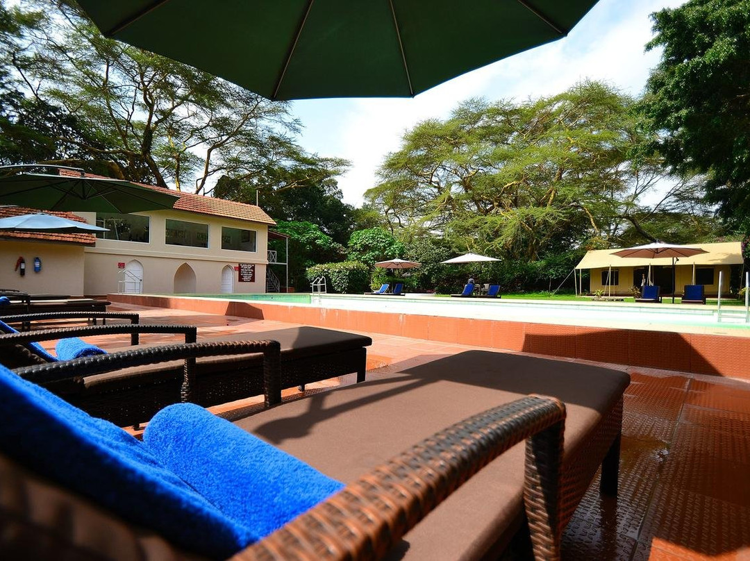 纳瓦沙湖乡村俱乐部主图