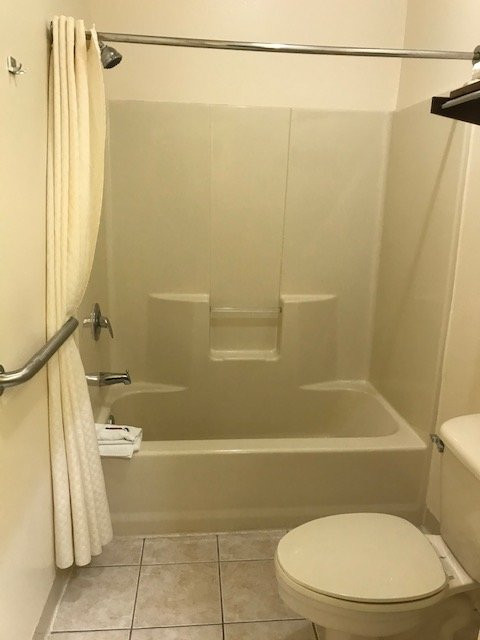 SureStay By Best Western Mission主图