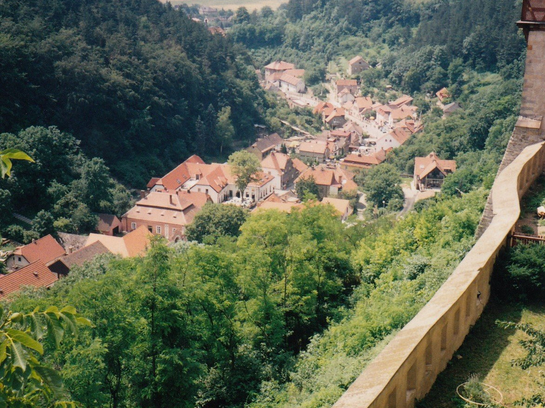Karlstejn Castle景点图片