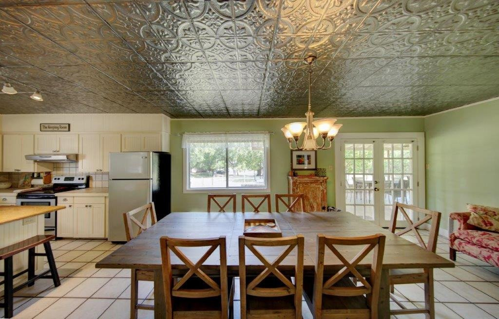 Roddy Tree Ranch主图