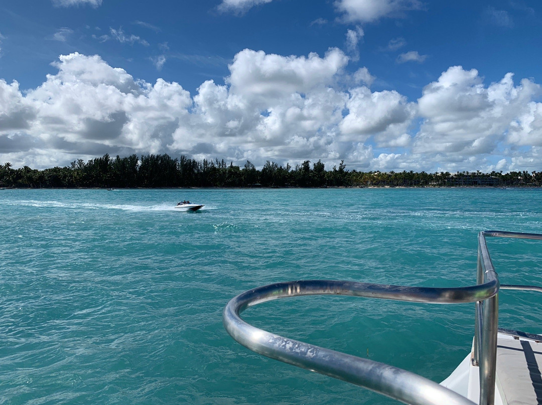 Power Adventures-巴瓦罗必去景点