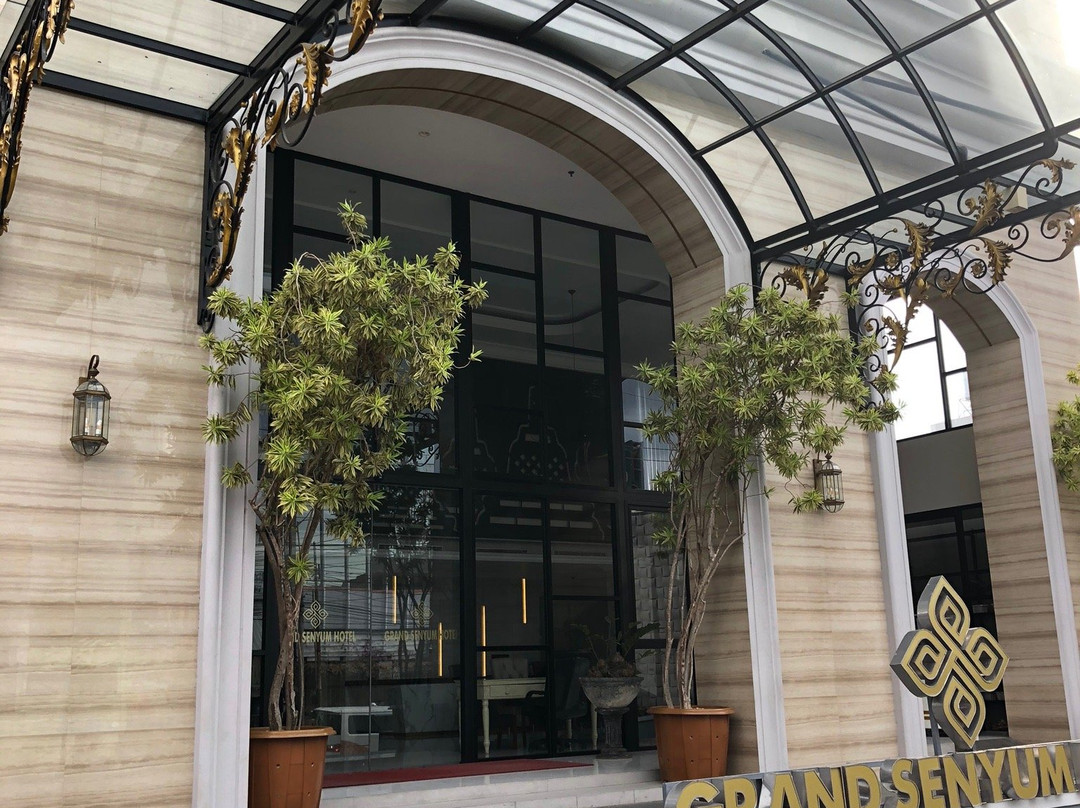 Grand Senyum Hotel主图