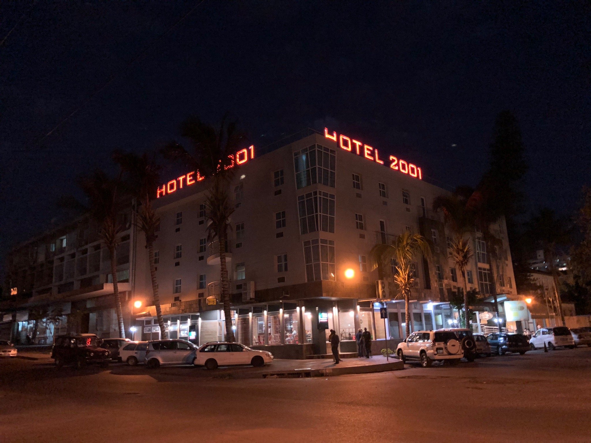 Hotel 2001-官方