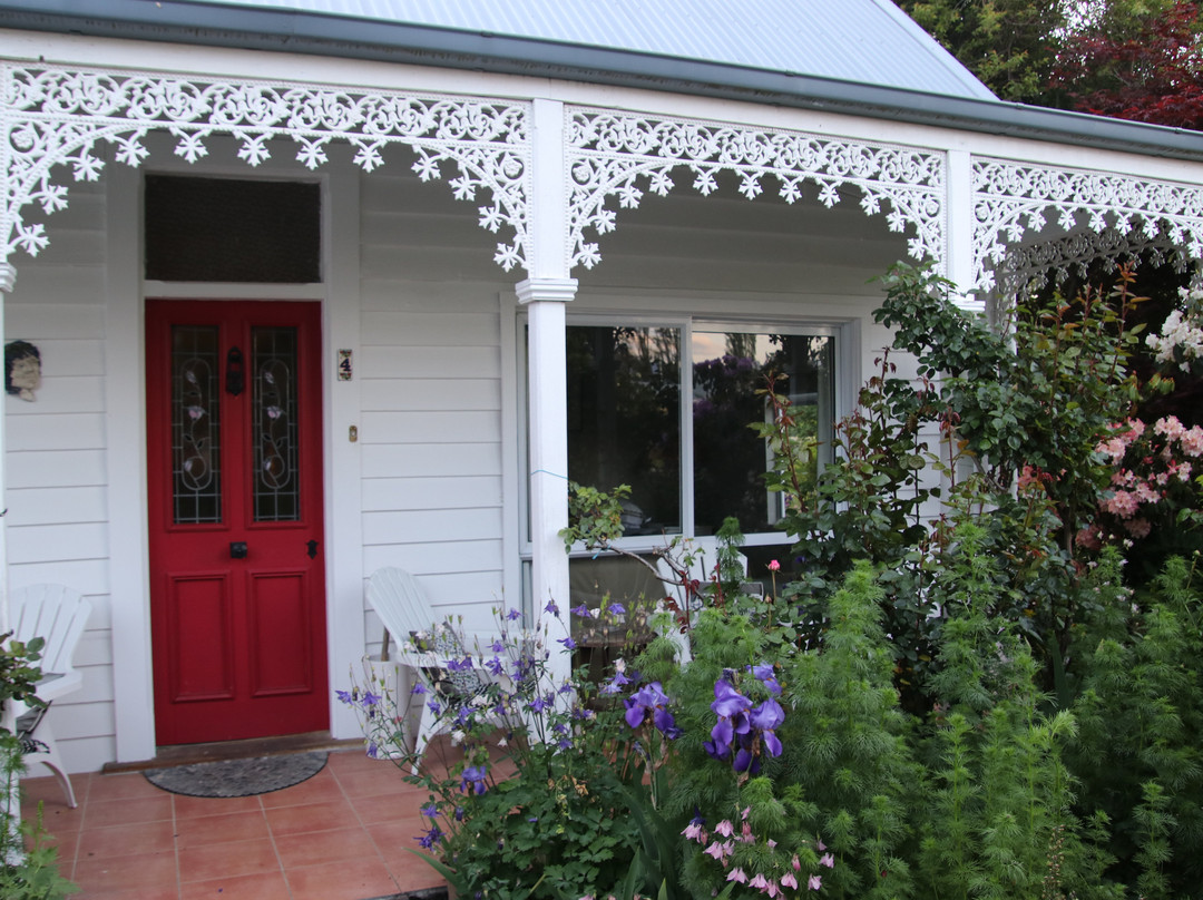 Ferryman's Cottage主图