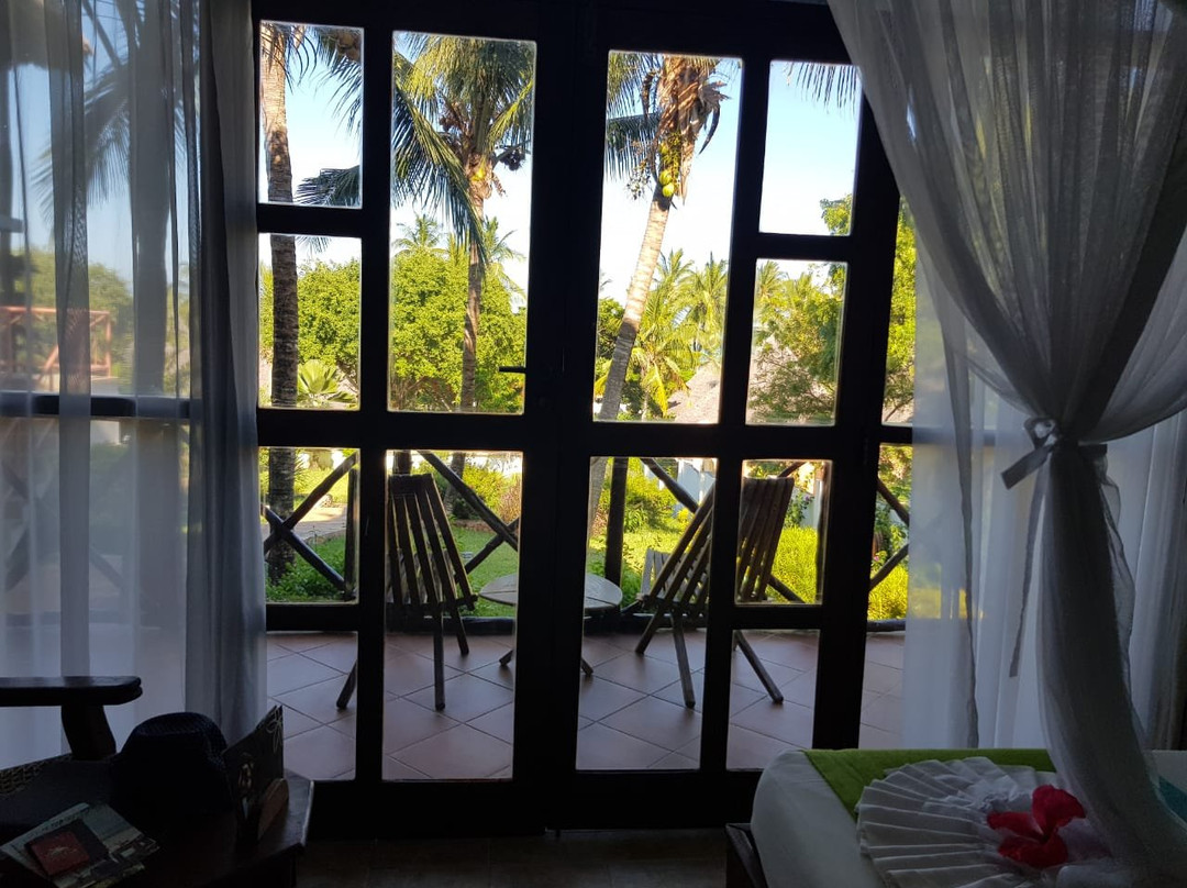 Sultan Sands Island Resort & Spa主图