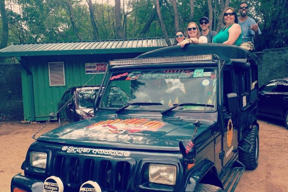 Minuga Jeep Safari Habarana-哈巴拉娜必去景点