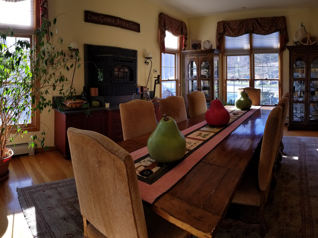 ​Cold Moon Farm主图