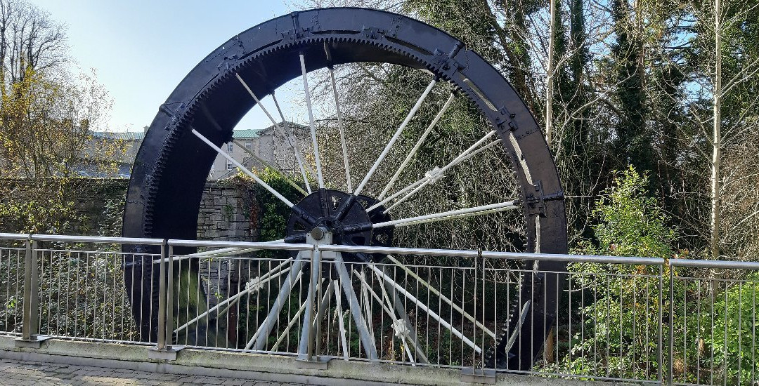 The Manor Mill Wheel-梅努斯必去景点
