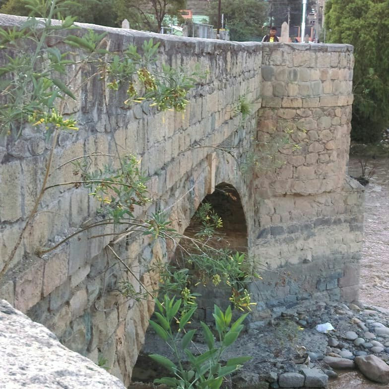 Puente Calicanto景点图片
