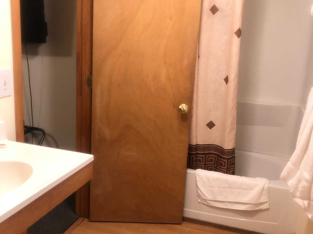 Algonkin Motel LLC主图