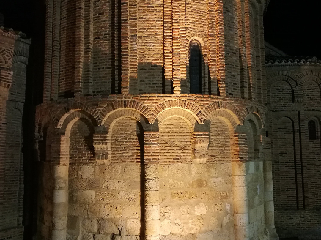Iglesia de San Tirso-Sahagun必去景点