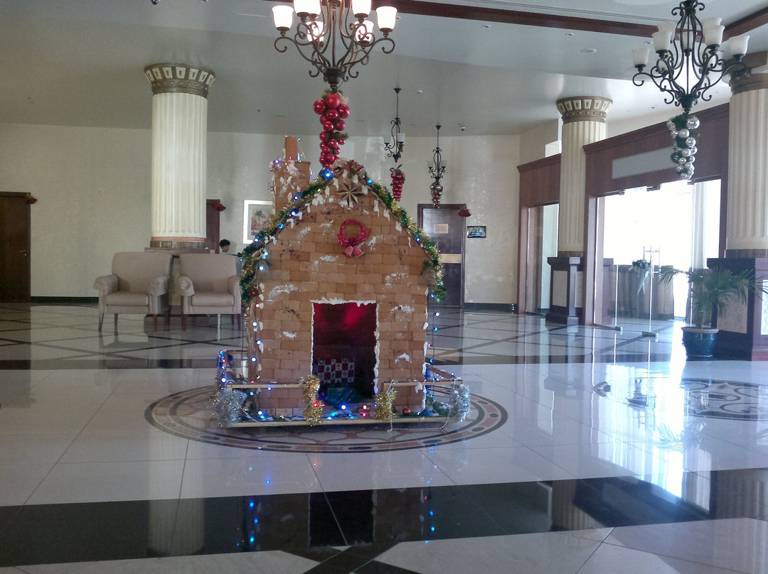 金色郁金香度假村主图