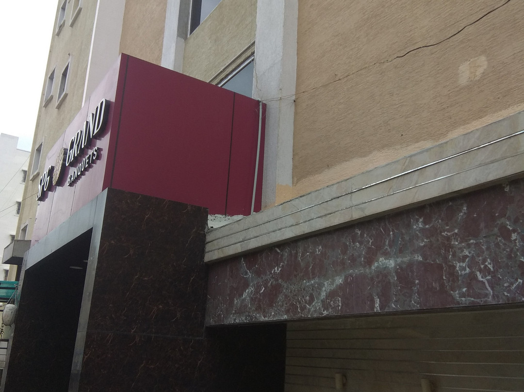 OYO 4035 SPG Grand主图