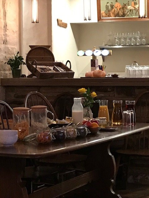 High Force Hotel主图