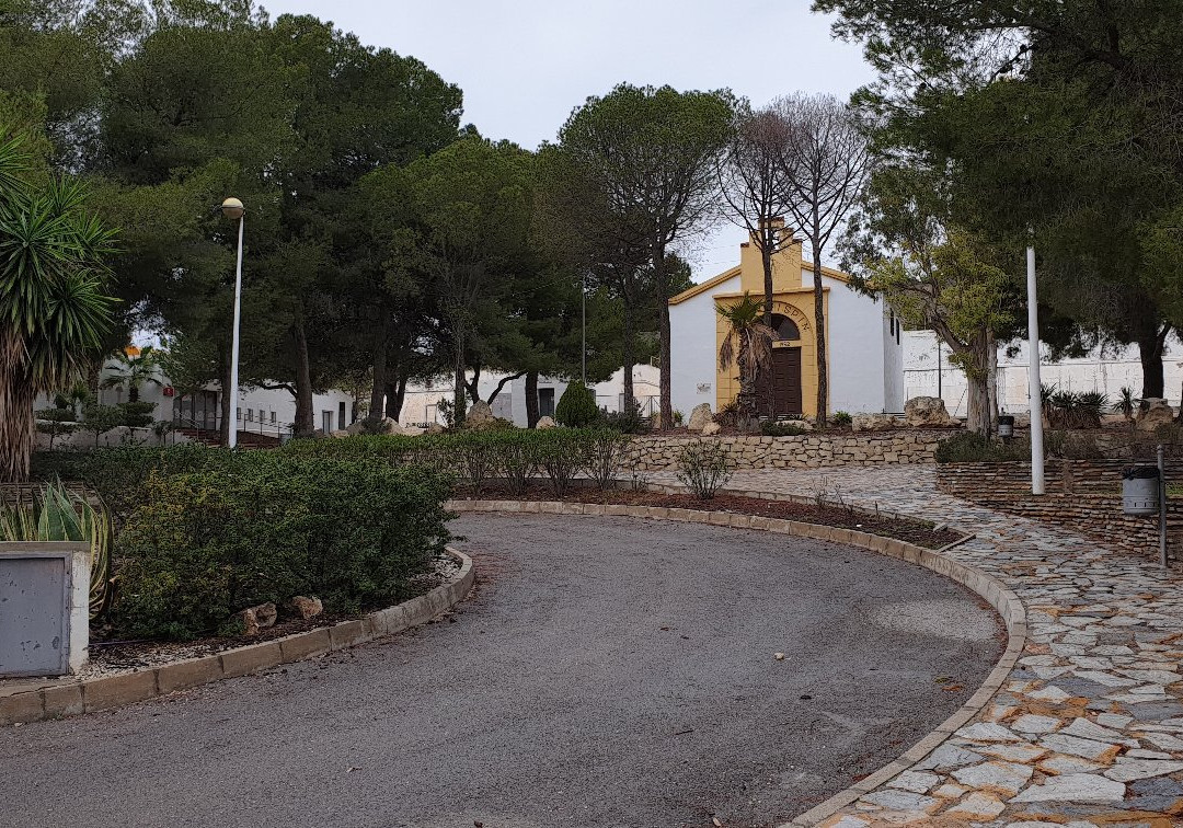 Ermita San Crispin-埃尔达必去景点