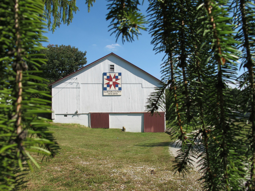 Clinton County Barn Quilt Trail景点图片