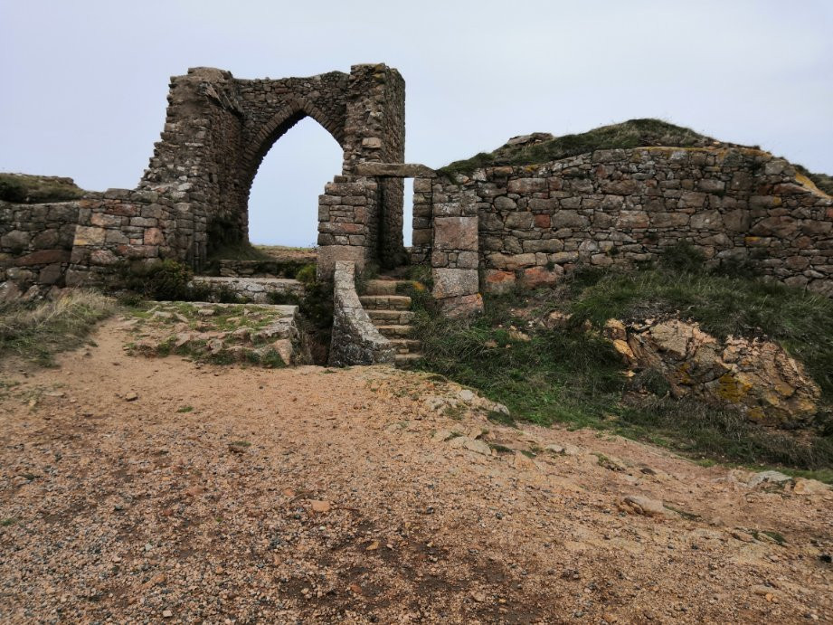 Grosnez Castle-St. Ouen必去景点