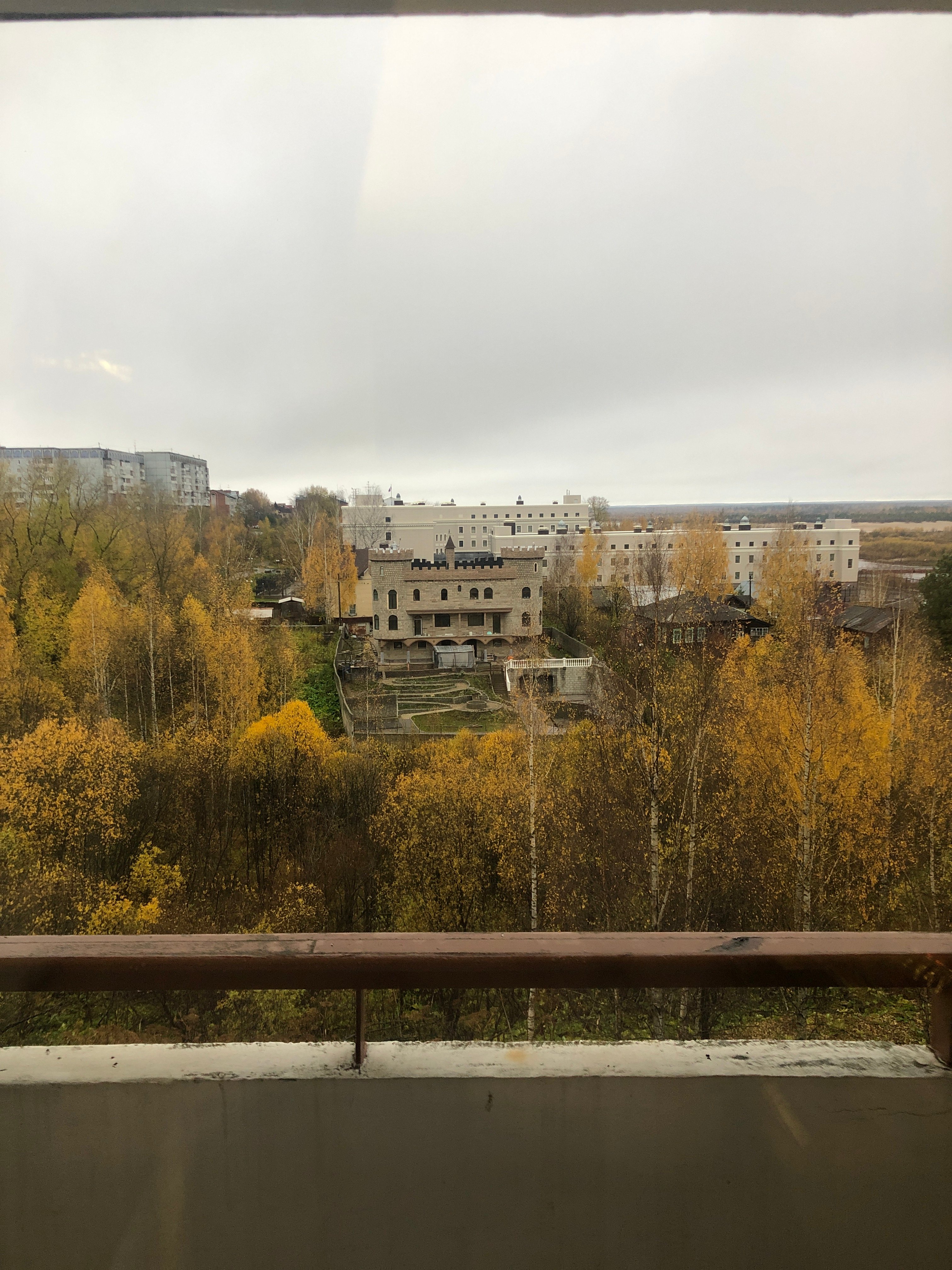 Ugor Hotel-官方