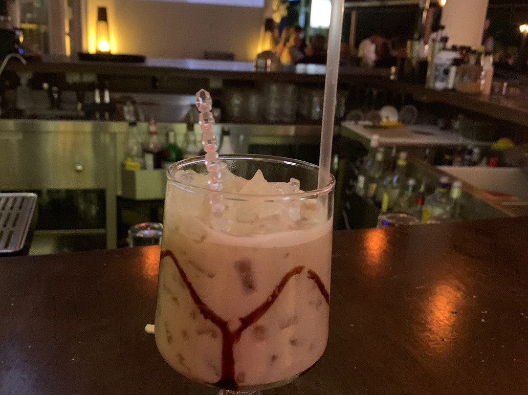 KonDimAr Cocktail Bar景点图片