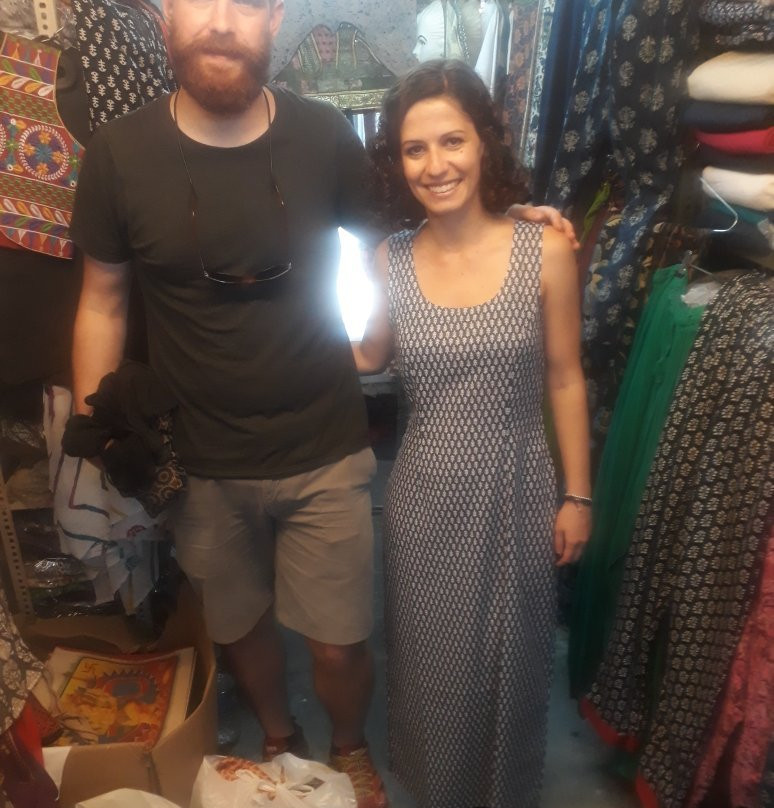 Radha krishna emporium-乌代布尔必去景点