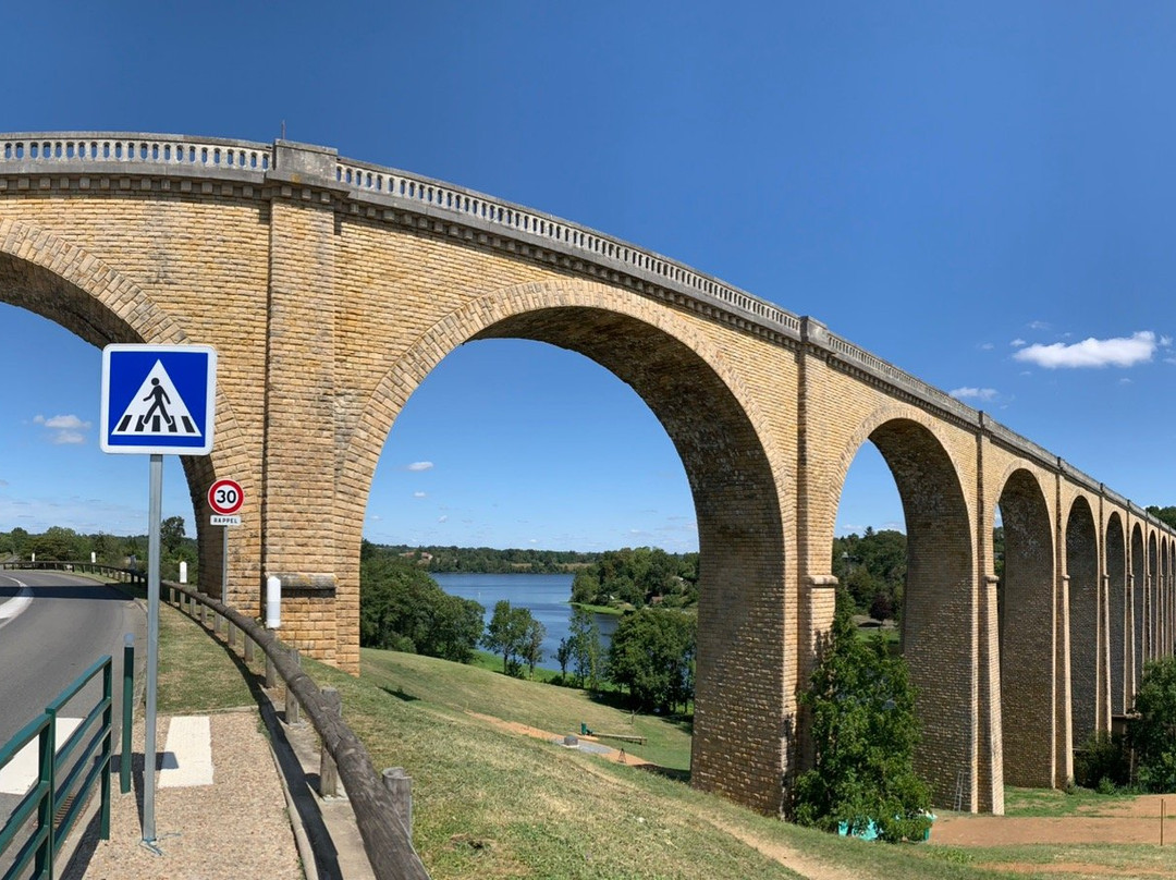 Viaduc de l'Isle-Jourdain景点图片