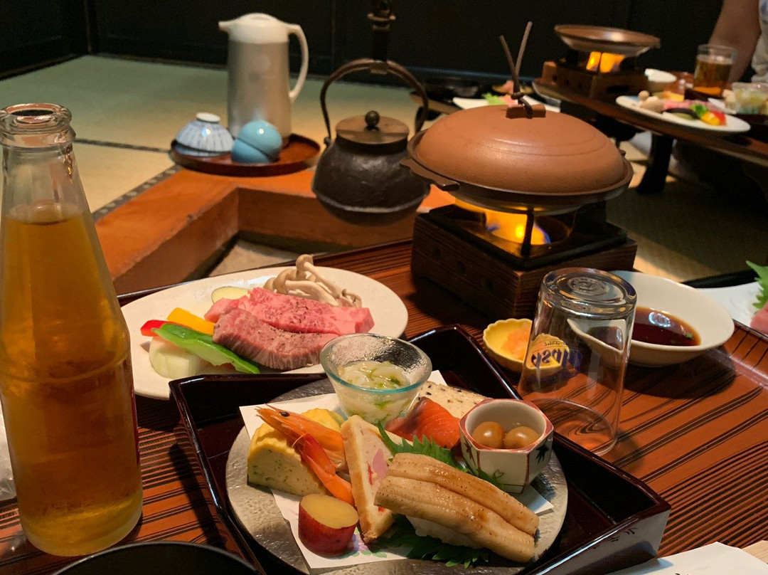 飞驒巴酒店主图