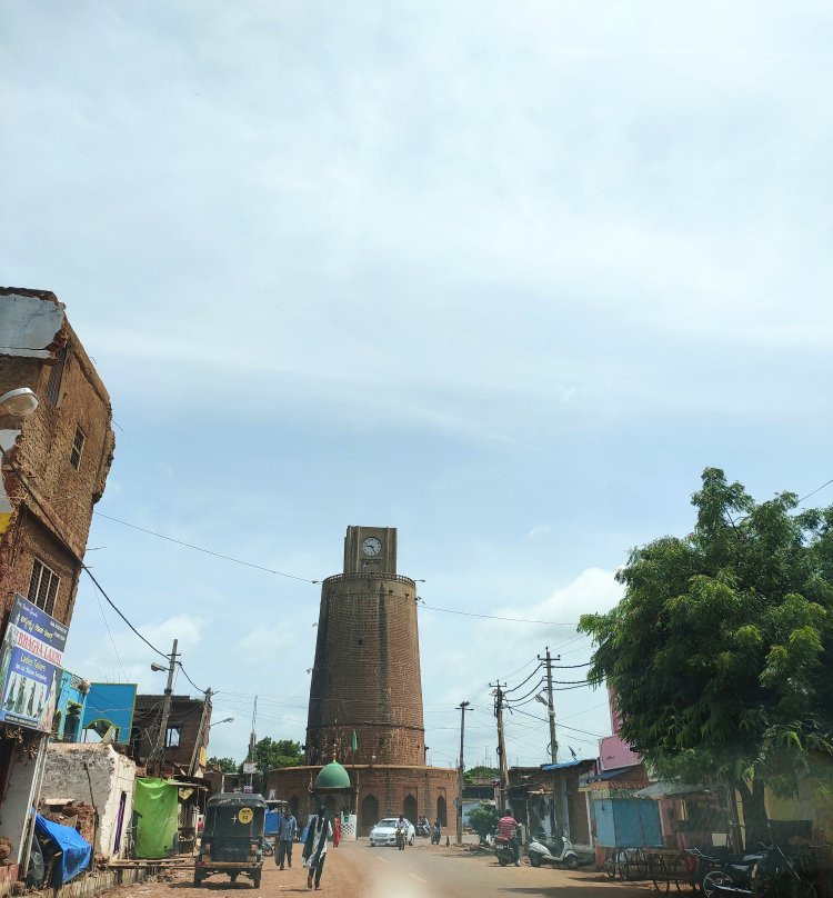 Chowbara Clock Tower景点图片