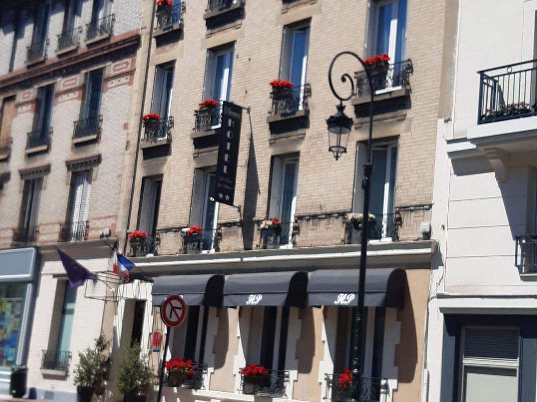 Hotel Paris La Defense主图