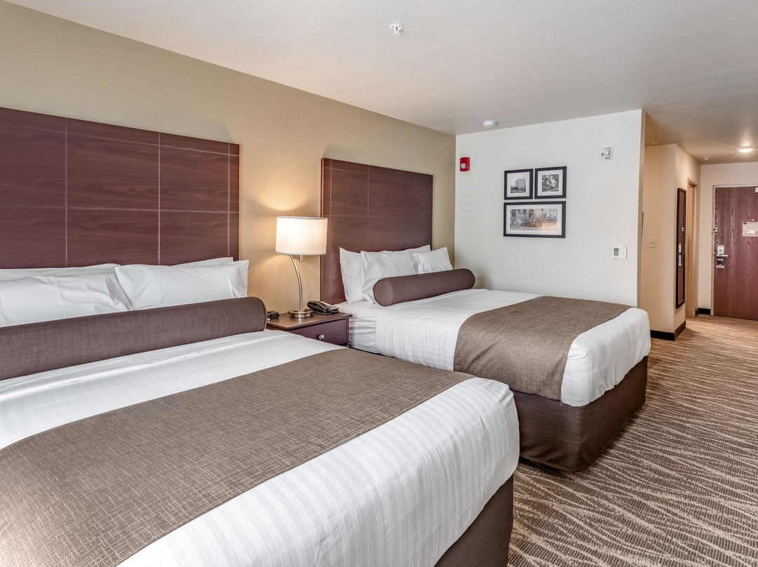 Cobblestone Hotel and Suites Hartford主图