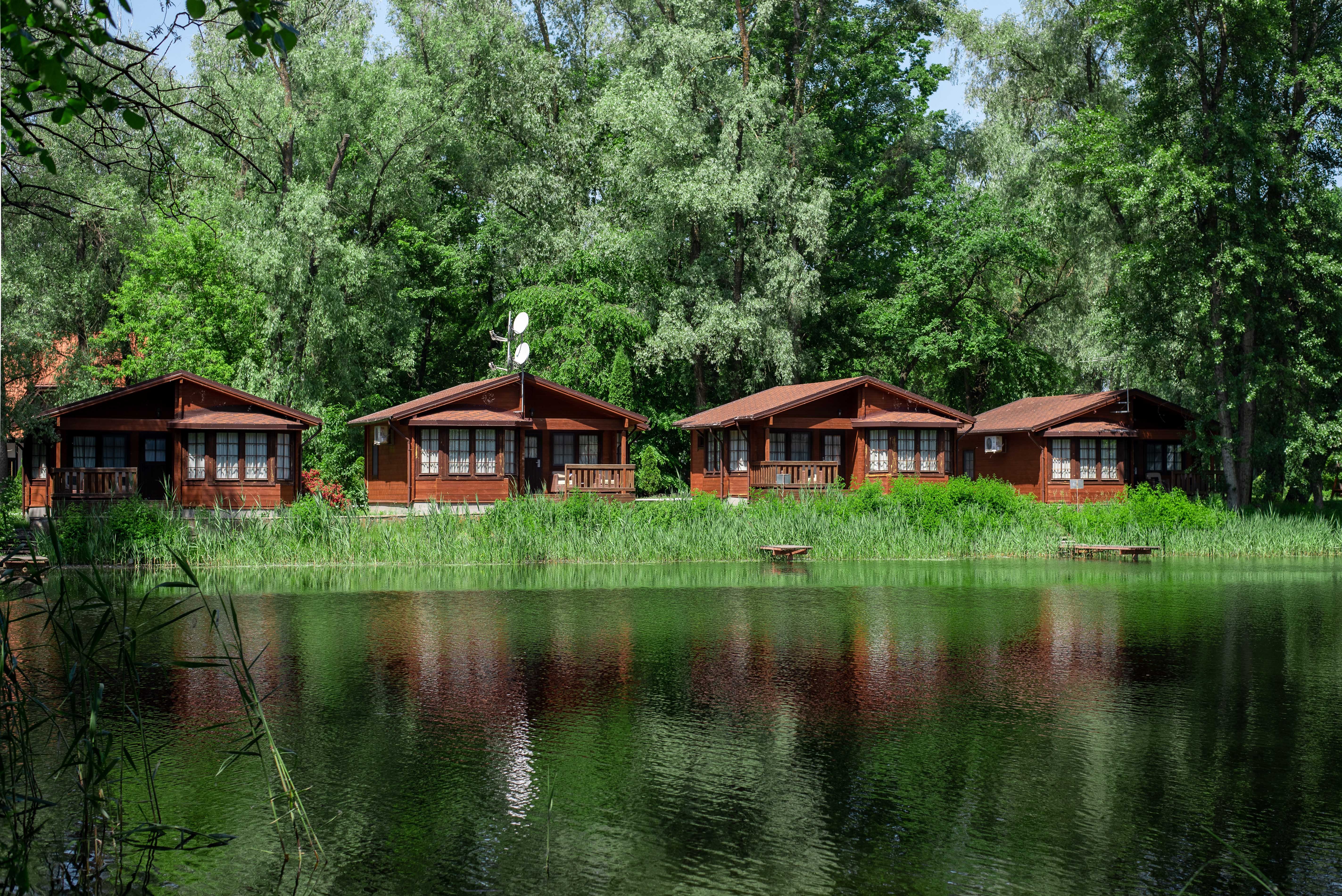 Selena Family Resort-官方