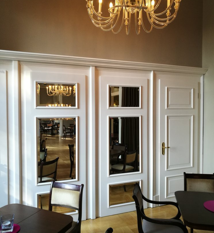 Schloesschen im Kur主图