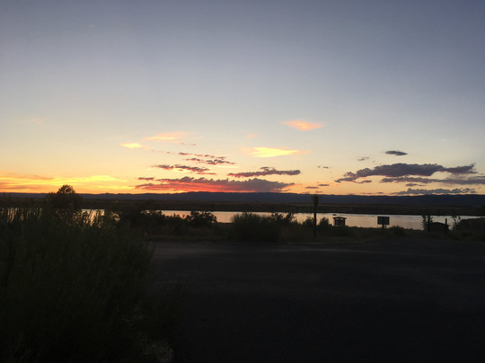 Highline Lake State Park-Loma必去景点