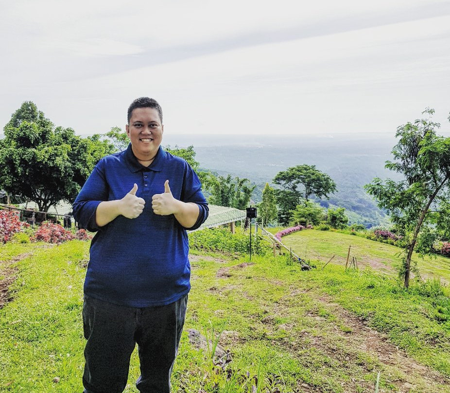 Hoyohoy Highland Stone Chapel Adventure Park景点图片