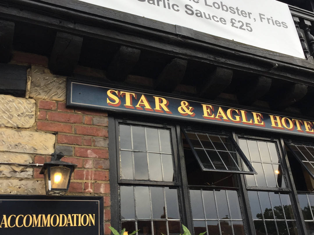 The Star & Eagle Bar景点图片