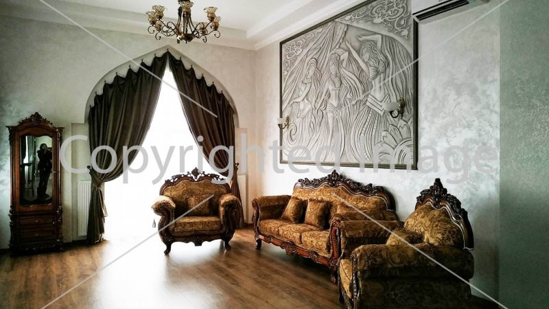 Staryy Bastion主图