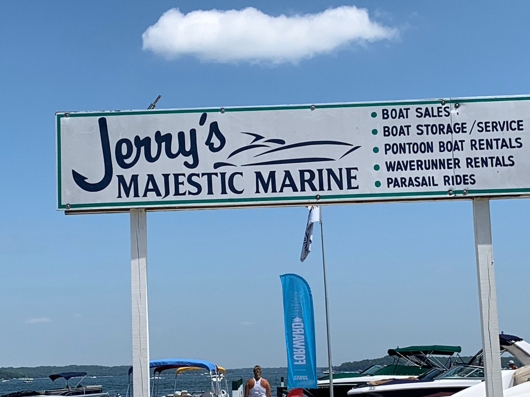 Jerry's Majestic Marine-Fontana必去景点
