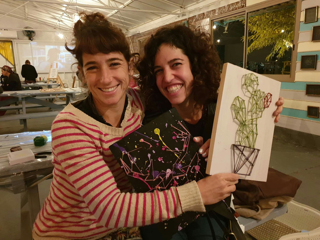 Lol-Art-Ramot必去景点