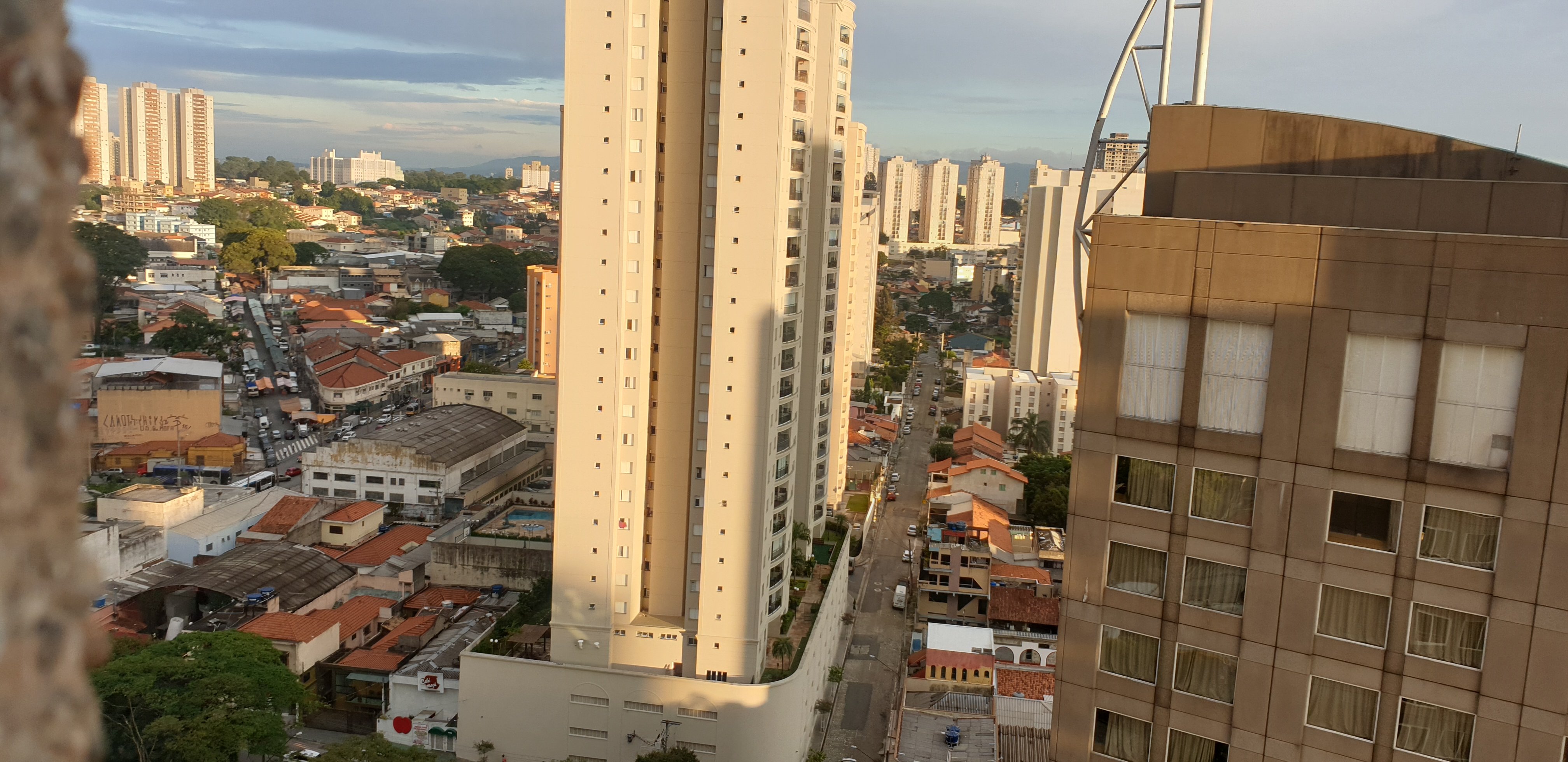 瓜鲁柳斯机场美居酒店-酒店景观