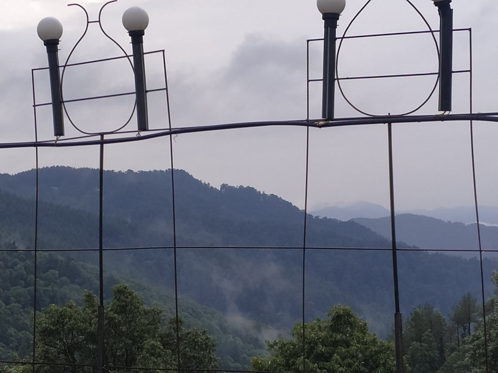 Stoned Kumbh Shiv Temple-Chail必去景点