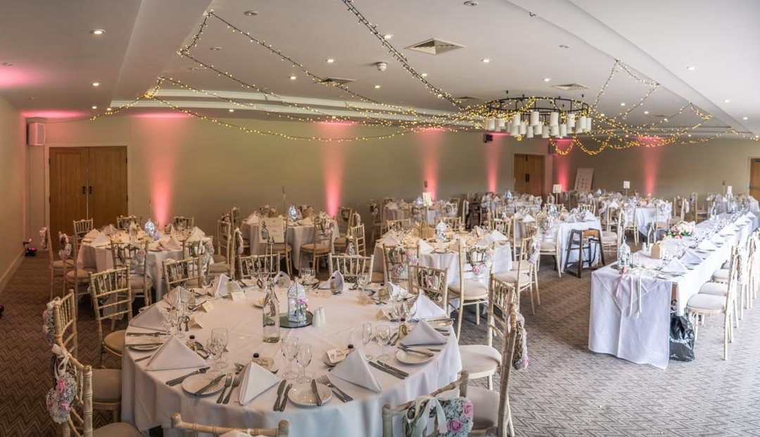 斯通豪斯苑酒店 - 定制酒店主图